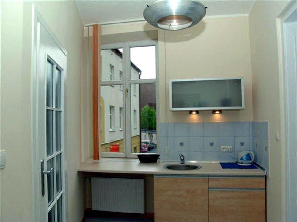 Home & Travel Λοτζ Εξωτερικό φωτογραφία